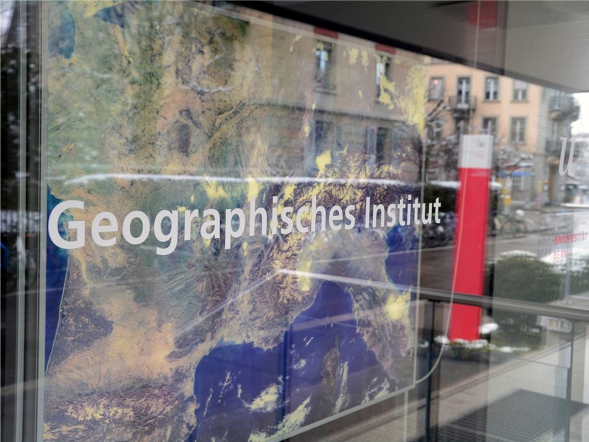 Titleimage: Institute of Geography