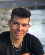  Julian Tscharner