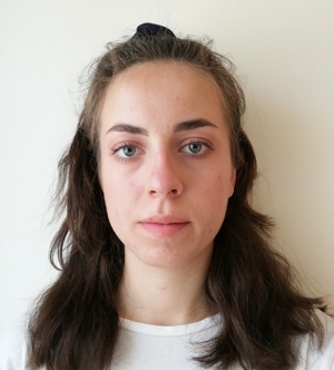  Madeleine Dörfler