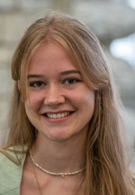  Anna Tschanz